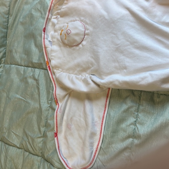 Nested bean swaddle stork - Picture 6 of 9